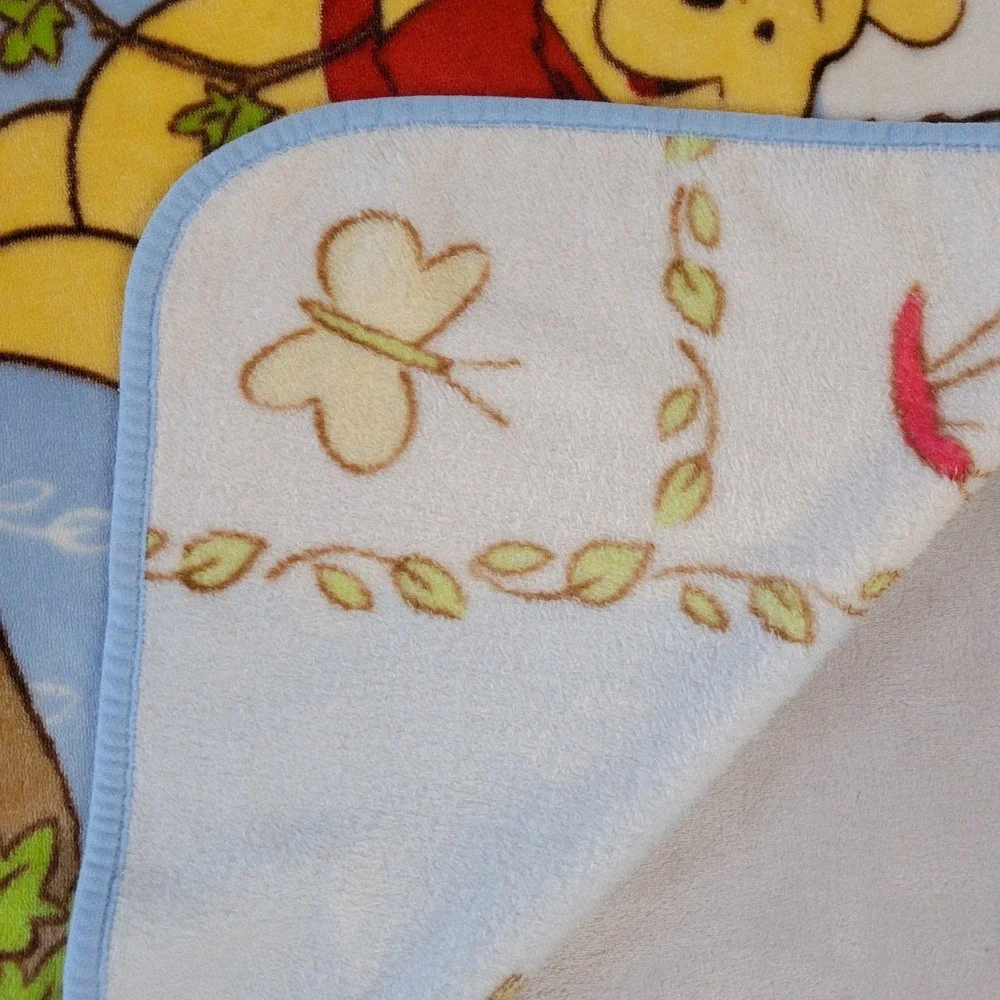 VTG Crown Crafts Winnie The Pooh Blue Plush Blanket Bee Flower‎ Butterfly 42x32
